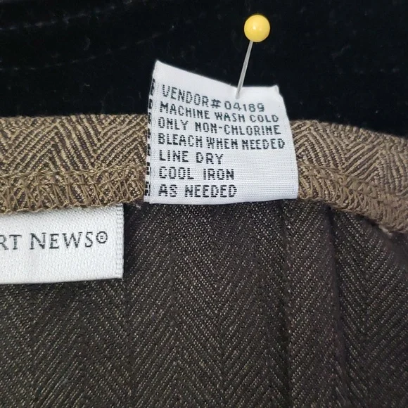 Dress - Picture 5 of 6